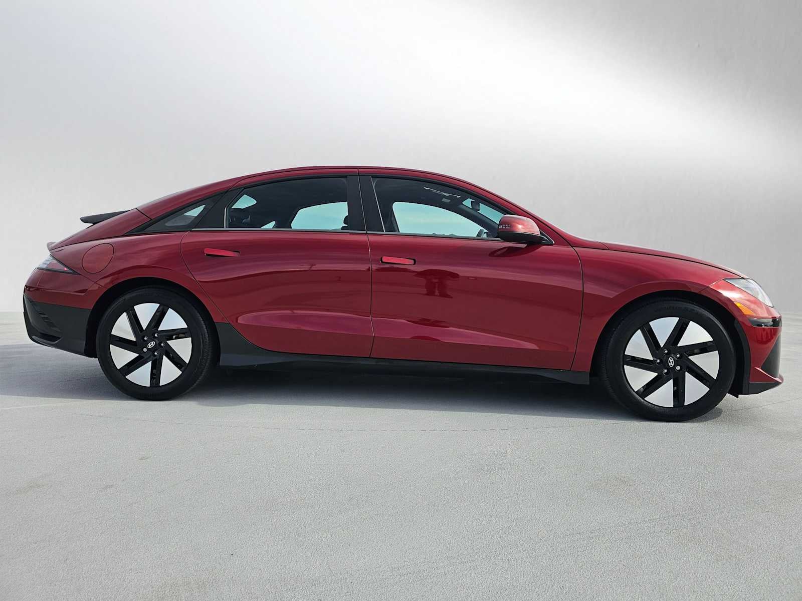hyundai ioniq 6 2024 KMHM24AA2RA070936 image hyundai ioniq 6 2024 KMHM24AA2RA070936 image